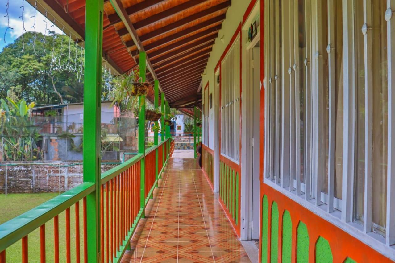 Ecohotel Colibri Salento Luna Park Eksteriør billede