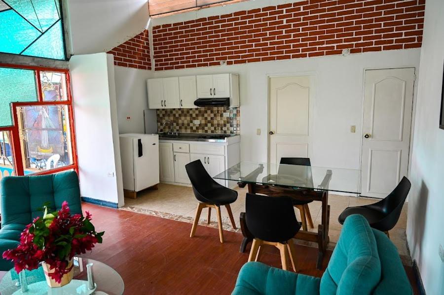 Ecohotel Colibri Salento Luna Park Eksteriør billede