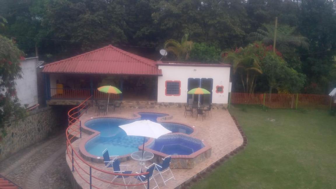 Ecohotel Colibri Salento Luna Park Eksteriør billede