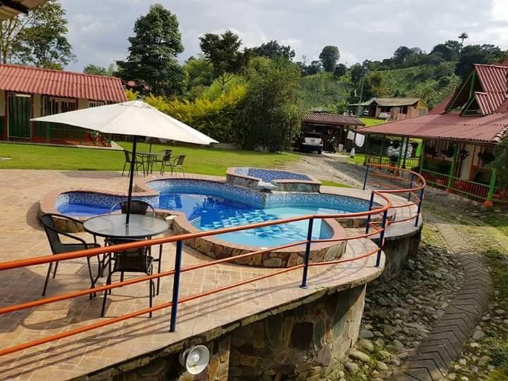 Ecohotel Colibri Salento Luna Park Eksteriør billede